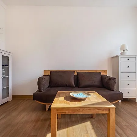 Feriehus Reihenhaus Mit Wlan In Am Mueritzsee